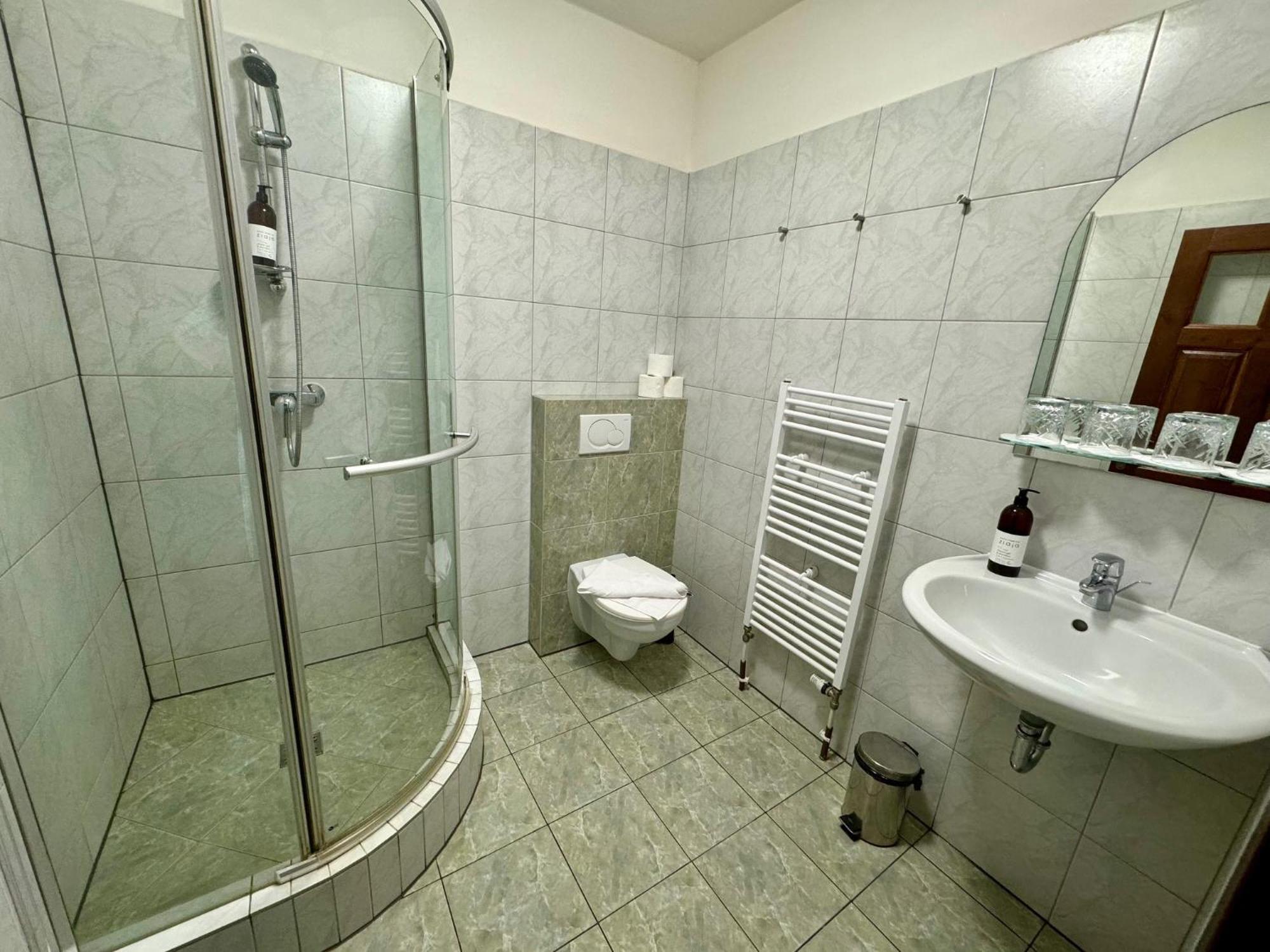 Villa Daniela Úvaly Екстериор снимка